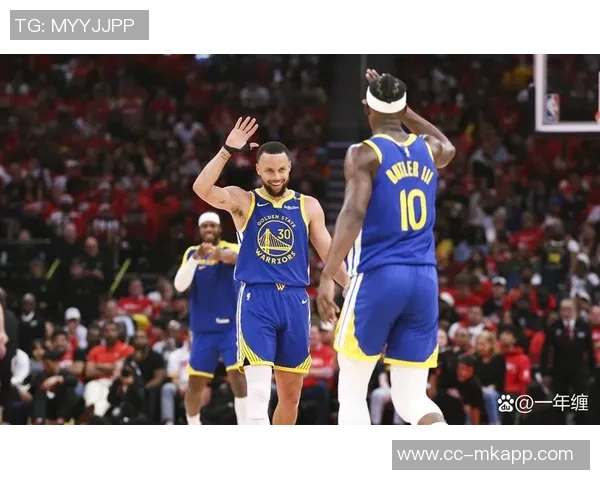 勇士阵容虽老化但实力依旧西部争冠对手不可小觑 勇士阵容虽老化但实力依旧西部争冠对手不可小觑