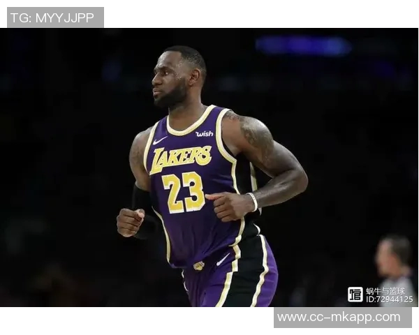 布歇表现出色半场砍下17分7板正负值高达23助球队领先