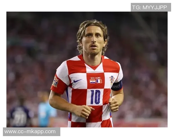 克罗地亚国家队名单公布莫德里奇领衔佩里西奇入选科瓦契奇因伤退赛 克罗地亚国家队名单公布莫德里奇领衔佩里西奇入选科瓦契奇因伤退赛