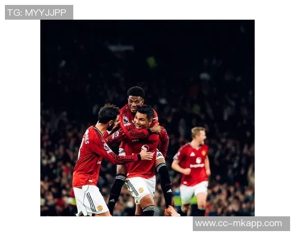 卡塞米罗遭遇撞击后主动请缨下场33岁仍难以替代的他何去何从 卡塞米罗遭遇撞击后主动请缨下场33岁仍难以替代的他何去何从