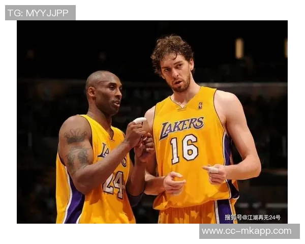 湖人新星超越工具人角色令灰熊经理感到后悔的续约秘密 湖人新星超越工具人角色令灰熊经理感到后悔的续约秘密